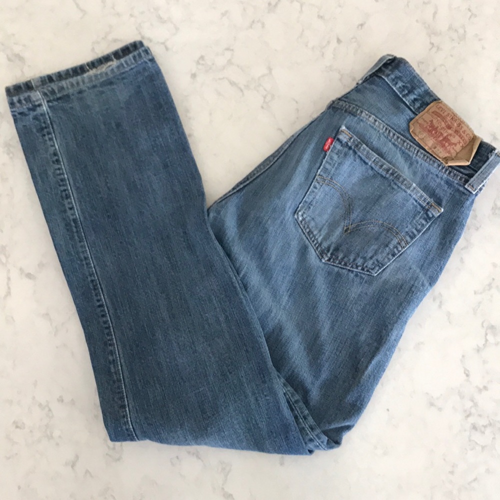 Levi's original 501 straight leg button fly